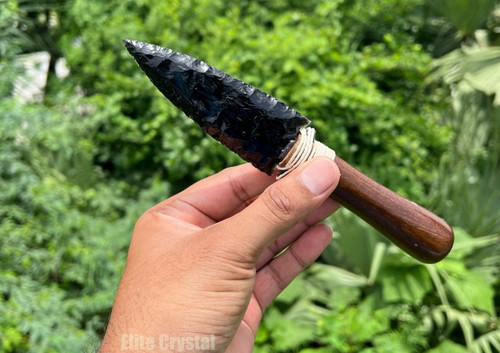Coltello punta freccia