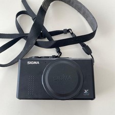 Fotocamera digitale compatta