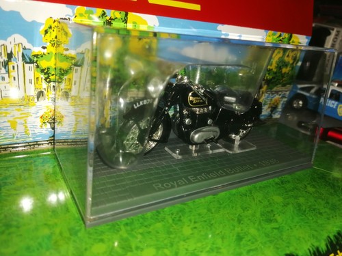 Ixo moto royal - 1/24,