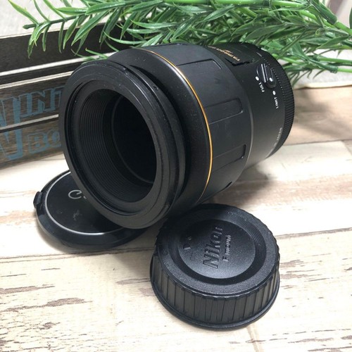 Tamron 90mm 8 macro - sp,