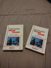 Due volumetti di dizionari