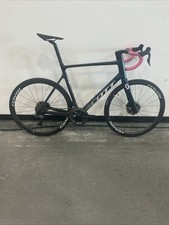 2023 Scott Addict RC Pro Road