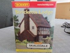 HORNBY SKALEDALE R8618