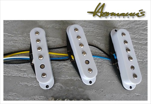 Stratocaster staggered alnico - staggered,