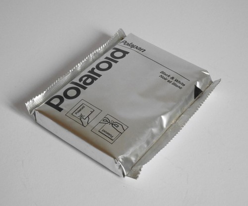 Polaroid polapan black white - &,