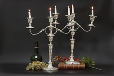 Coppia di candelabri tripli