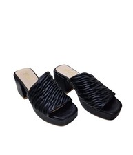WOMENS CLOG SHOES NUMBER 39