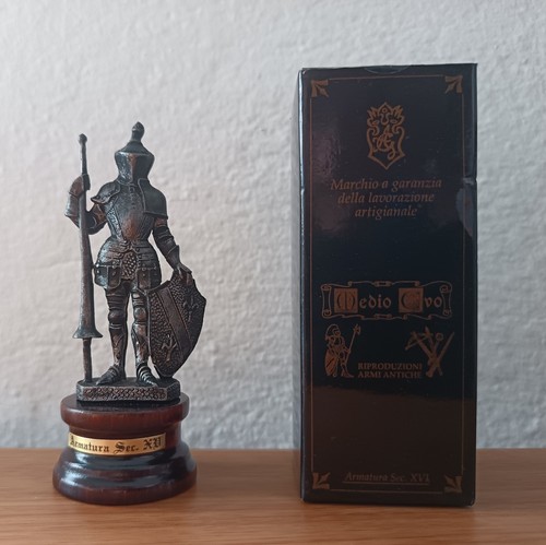 Medioevo armatura xvi secolo - medioevo,