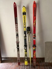 sci vintage Völkl P20, ROSSIGNOL 9X PRO e Völkl skinetic con attacchi originali.