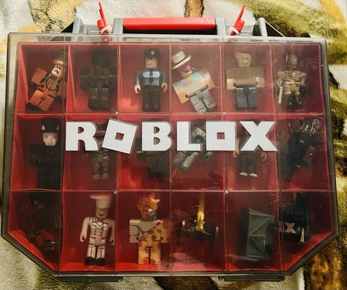 Roblox random figures with - roblox:,