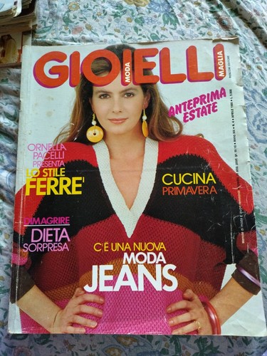 Rivista gioielli moda maglia
