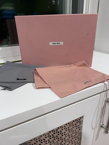 Scatola per scarpe - miu, miu