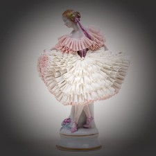 Antica statuina ballerina