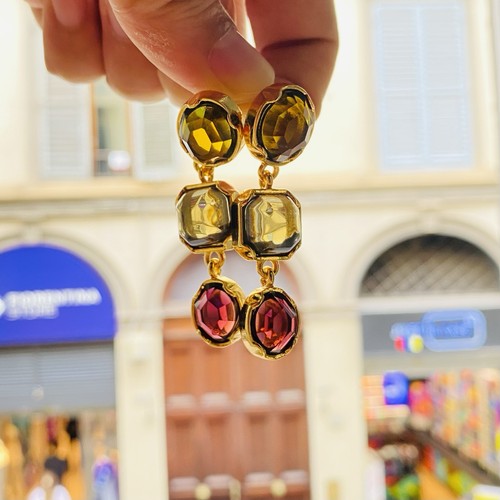 Orecchini hand made - hand,