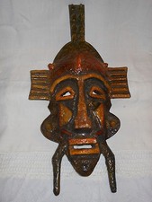 Maschera cartapesta da