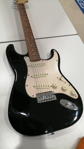 Squier stratocaster chitarra - squier,