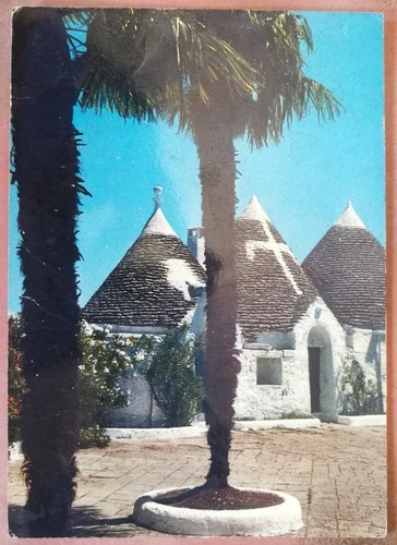 Trulli della puglia - puglia, ---