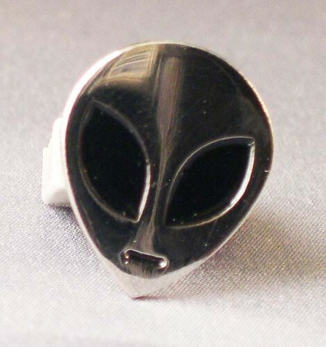 Chrome alien head enamel pin - alien,