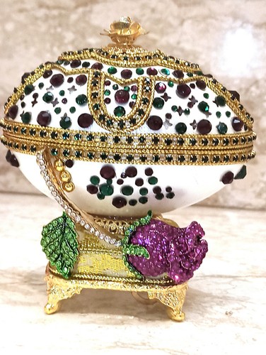 One kind faberge uovo - of,