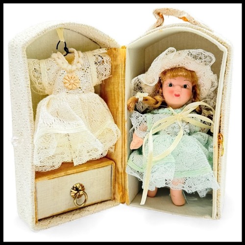 Vintage mignonette bisque - mignonette,