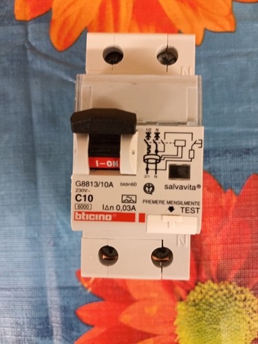 Bticino g8813 10a interruttore - g8813/10a,