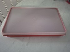 Tupperware/Food Storage