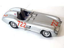 Bburago 1:18 Mercedes Benz 300