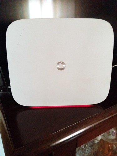 Vodafone station revolution - station,