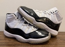 Taglia 11 - Jordan 11 Retro