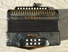 Fisarmonica Hohner Erica C F 8