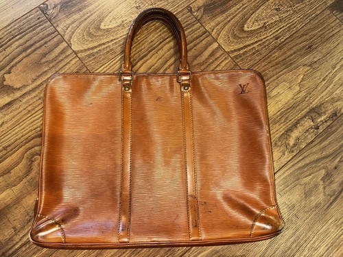 Louis vuitton epi - louis,