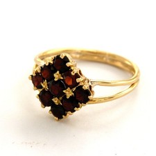 Anello donna vintage italiano a grappolo oro giallo massiccio 18 kt e granato rosso