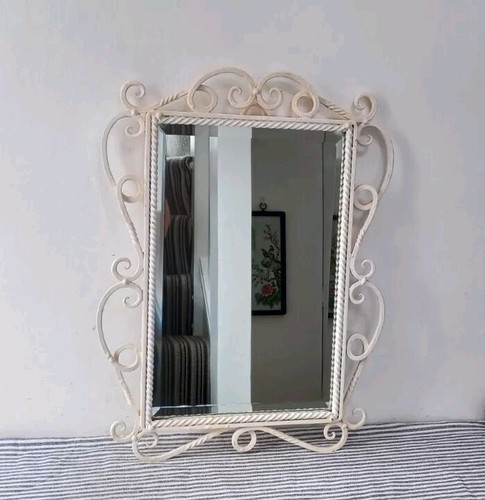 Specchio con cornice - in, ghisa