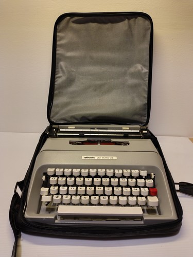 Macchina scrivere - macchina,