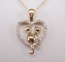 Ciondolo cuore di gattino in vera moissanite taglio tondo 1,40 ct placcato oro giallo 14 carati