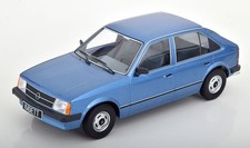 1:18 Triple 9 Opel Kadett D 1984 blu metallizzato