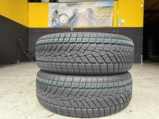 Usato: 2 Gomme 215/60R17 96H Goodyear Pneumatici Invernali 95% residui