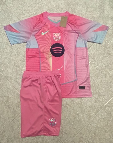 Kit - (maglia, pantaloncini)