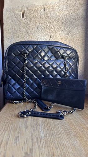 Chanel vintage camera bag - camera,