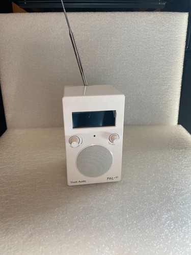 Tivoli pal portable radio - tivoli,