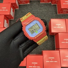 Orologio Casio G-Shock DW-5600SMB-4 Nintendo Super Mario Brothers Edizione Limitata