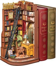 Book Nook in Legno –