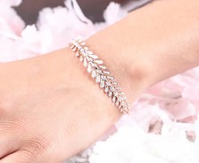 Unico Moissanite Foglia