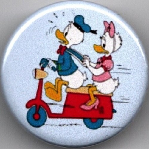 Donald daisy duck - on, scooter