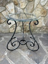Tavolino in ferro battuto con