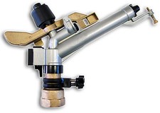 Irrigatore a settore battente