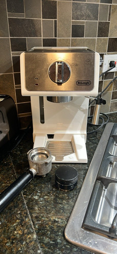 Delonghi espresso machine - delonghi,