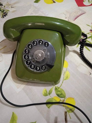 Telefono disco modello - telefono, a