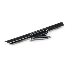 VW Golf 8 R-Line scritta