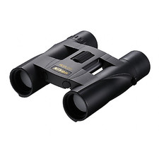 BINOCOLO NIKON Ingrandimento